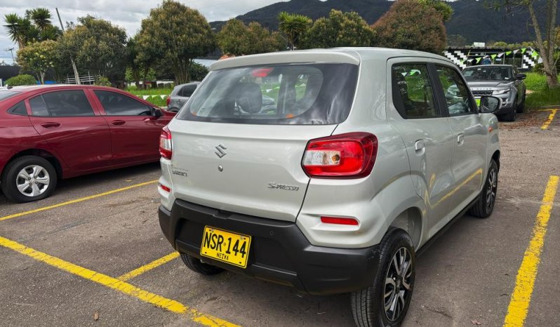 SUZUKI S.PRESSO GL MT 1000CC 5P AA R14 VE lleno