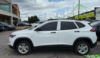 CHEVROLET TRACKER (3) TURBO LS AT 1200CC 4X2 ABS lleno