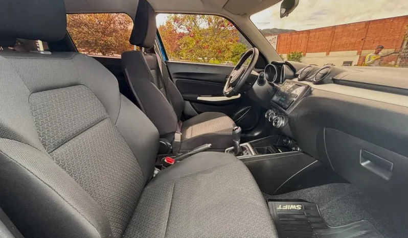 SUZUKI SWIFT (4) HYBRID MT 1200CC 5P 6AB ABS lleno