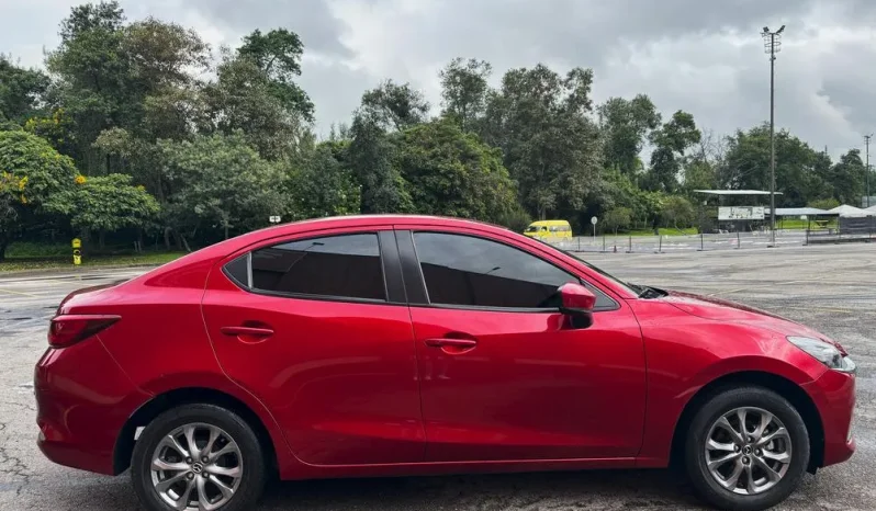 MAZDA 2 (2) (FL) TOURING SEDAN TP 1500CC 6AB lleno