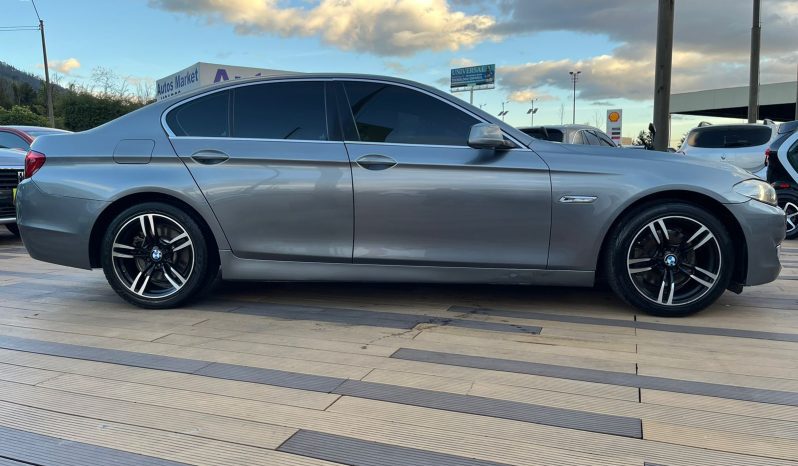 BMW 520i F10 TP 2000CC lleno