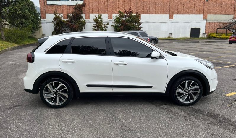 KIA NIRO ZENITH TP 1600CC 7AB ABS R18 TC CT lleno