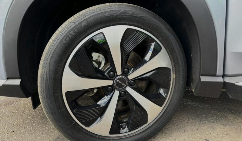 BYD SONG PLUS DM-I GS AT 1500CC 6AB ABS CT lleno