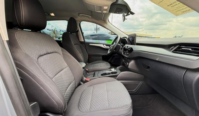 FORD ESCAPE (4) SE TP 2000CC 4X2 lleno