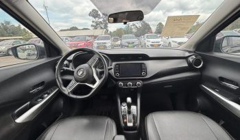 NISSAN KICKS lleno