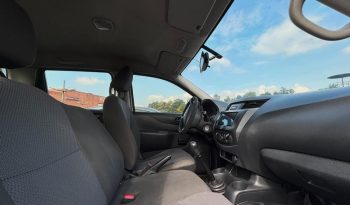 NISSAN NP 300 FRONTIER (2) 2.5L MT 2500CC 4X2 AA lleno