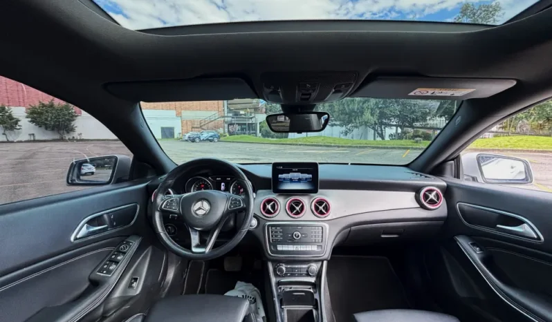 MERCEDES BENZ CLA 180(C117) UrbanTP 1600CC T CT lleno