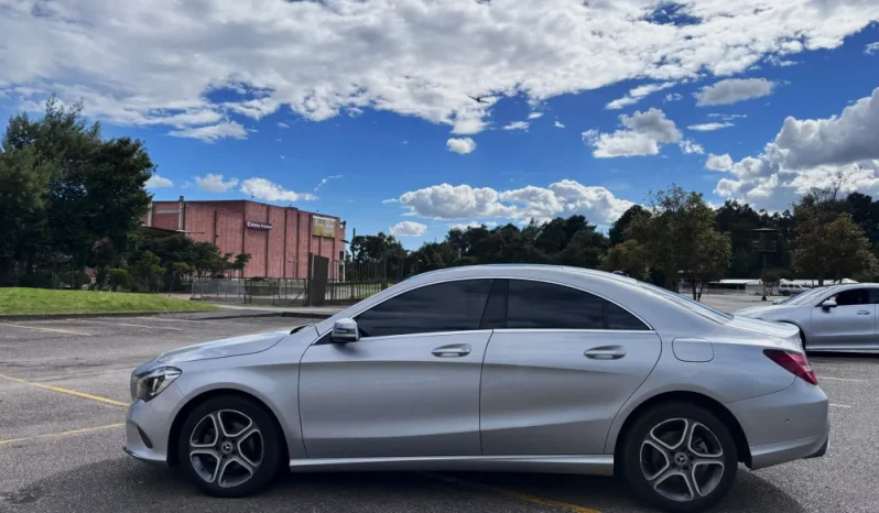 MERCEDES BENZ CLA 180(C117) UrbanTP 1600CC T CT lleno