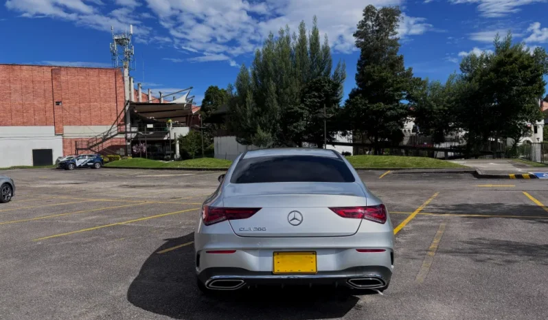 MERCEDES BENZ CLA 200(C118) AMG LineTP 1300CC T CT lleno