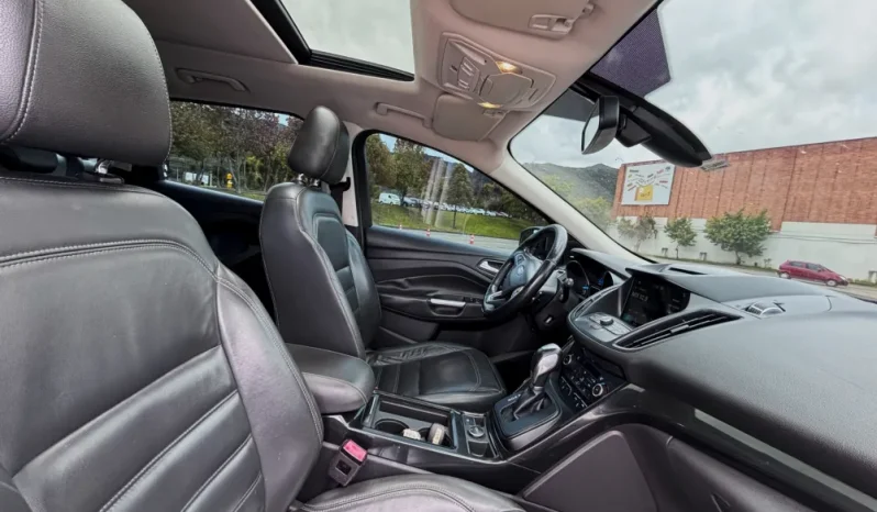 FORD ESCAPE (3) (FL)TITANIUMTP 2000CC 4X4 lleno