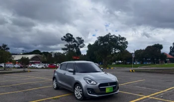 SUZUKI SWIFT (4)HYBRIDMT 1200CC 5P 6AB ABS lleno