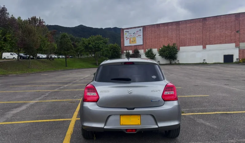 SUZUKI SWIFT (4)HYBRIDMT 1200CC 5P 6AB ABS lleno