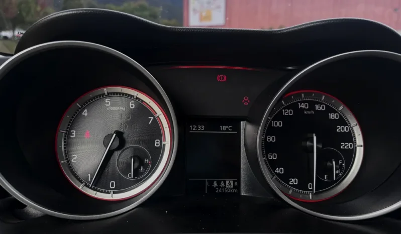 SUZUKI SWIFT (4)HYBRIDMT 1200CC 5P 6AB ABS lleno