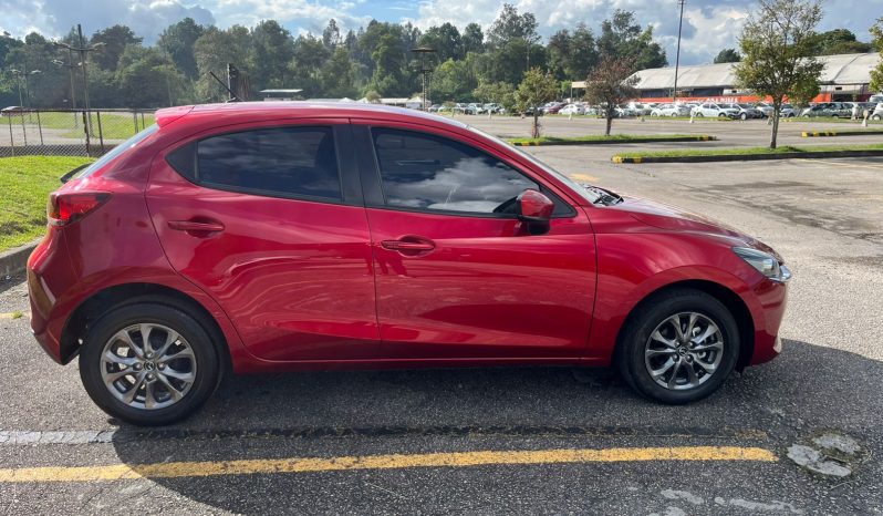 MAZDA 2 (2) (FL) TOURING MT 1500CC 6AB lleno