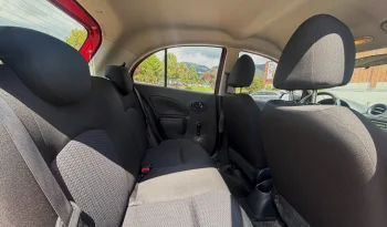 NISSAN MARCH lleno