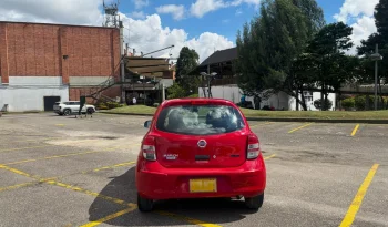 NISSAN MARCH lleno