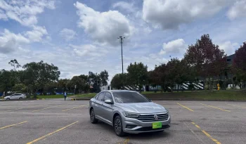 VOLKSWAGEN JETTA (7) TSI HIGHLINE TP 1400CC T TC CT R16 lleno