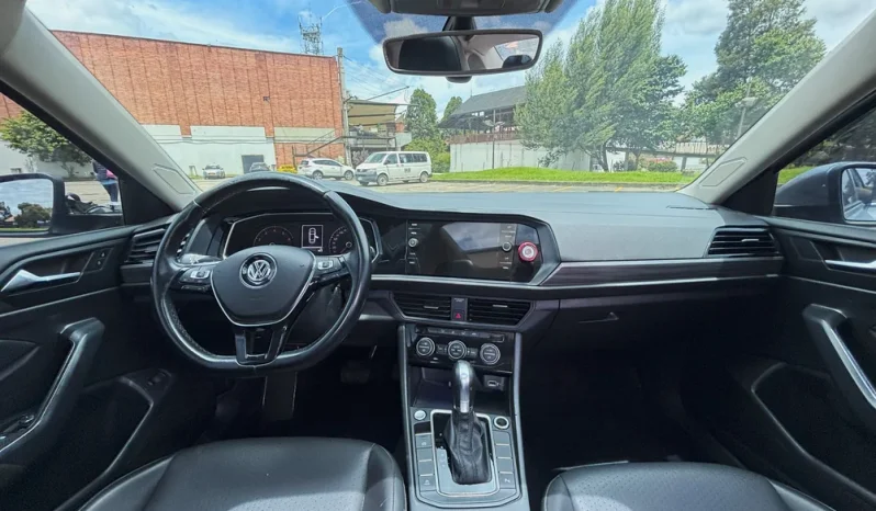 VOLKSWAGEN JETTA (7) TSI HIGHLINE TP 1400CC T TC CT R16 lleno
