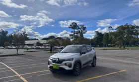 RENAULT KWID (FL)ICONICMT 1000CC 12V 4AB ABS