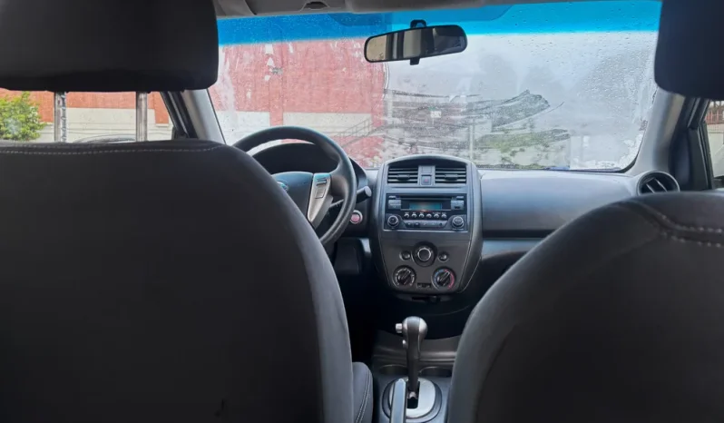 NISSAN VERSA (FL)SENSEAT 1600CC 2AB ABS lleno