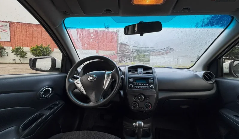 NISSAN VERSA (FL)SENSEAT 1600CC 2AB ABS lleno
