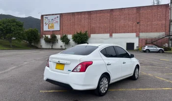 NISSAN VERSA (FL)SENSEAT 1600CC 2AB ABS lleno