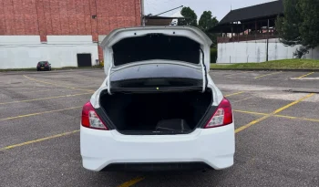 NISSAN VERSA (FL)SENSEAT 1600CC 2AB ABS lleno