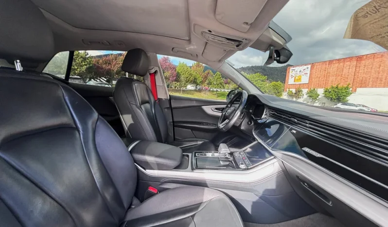 AUDI Q855 TFSI MHEV QUATTRO PROGRESSIVETP 3000CC T V6 CT TC R20 lleno