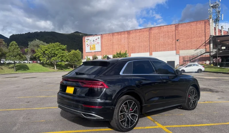 AUDI Q855 TFSI MHEV QUATTRO PROGRESSIVETP 3000CC T V6 CT TC R20 lleno