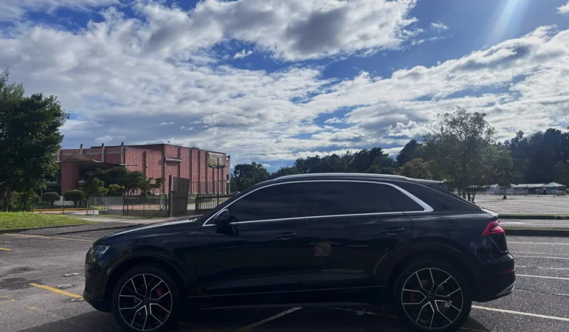 AUDI Q855 TFSI MHEV QUATTRO PROGRESSIVETP 3000CC T V6 CT TC R20 lleno