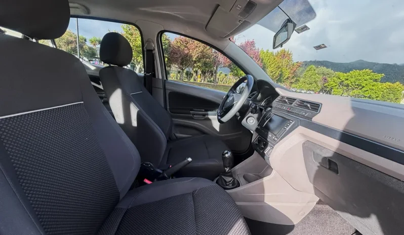 VOLKSWAGEN GOL (7)COMFORTLINEMT 1600CC R15 lleno
