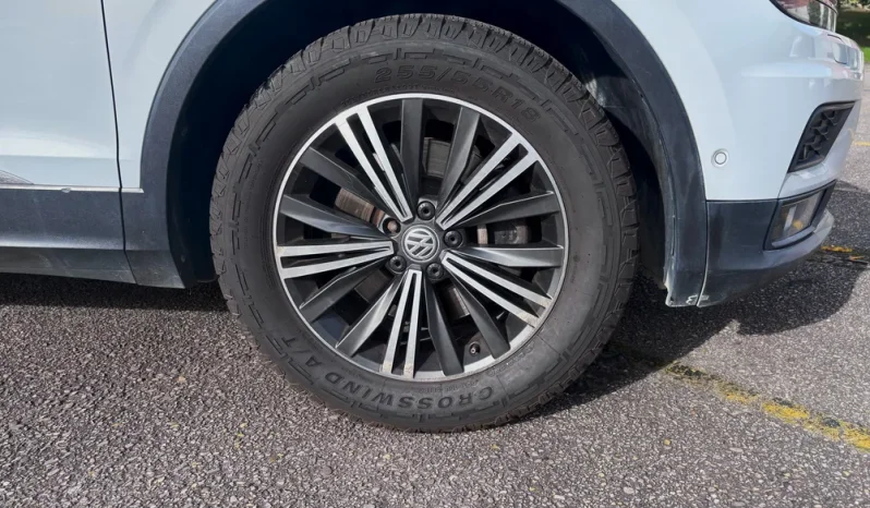 VOLKSWAGEN TIGUAN (2)ALLSPACE HIGHLINE 2.0 TSI 4MOTIONTP 2000CC T CT TC R18 lleno