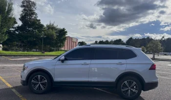 VOLKSWAGEN TIGUAN (2)ALLSPACE HIGHLINE 2.0 TSI 4MOTIONTP 2000CC T CT TC R18 lleno