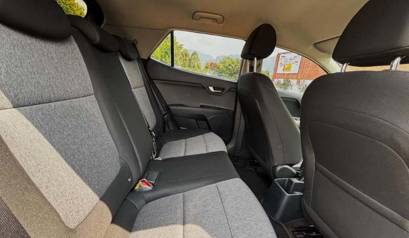 KIA STONICDESIRE/SPORTMT 1000CC T 6AB ABS lleno
