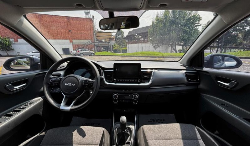 KIA STONICDESIRE/SPORTMT 1000CC T 6AB ABS lleno