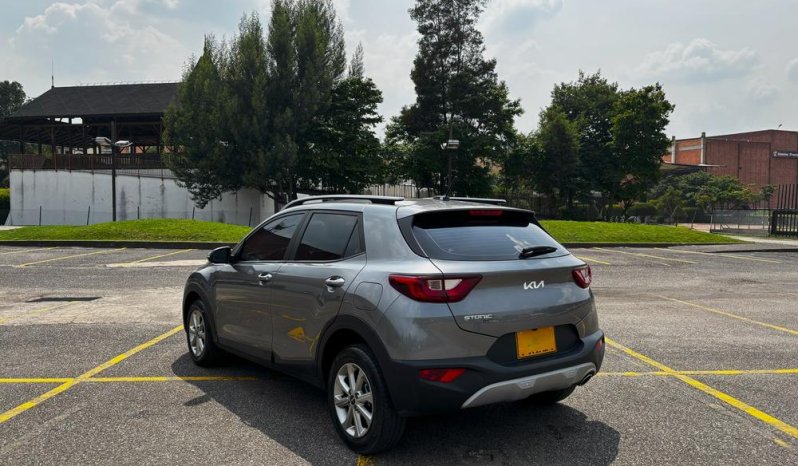 KIA STONICDESIRE/SPORTMT 1000CC T 6AB ABS lleno
