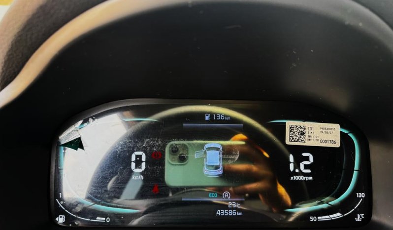 KIA STONICDESIRE/SPORTMT 1000CC T 6AB ABS lleno