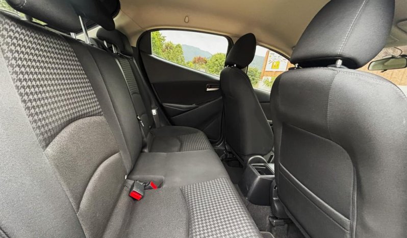 MAZDA 2 (2)TouringMT 1500CC 6AB lleno