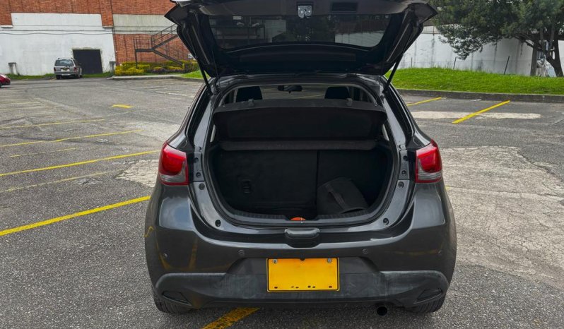 MAZDA 2 (2)TouringMT 1500CC 6AB lleno