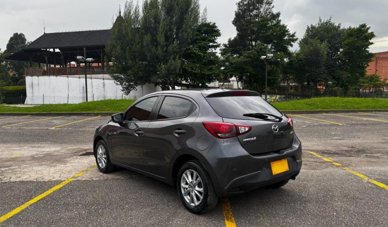 MAZDA 2 (2)TouringMT 1500CC 6AB lleno