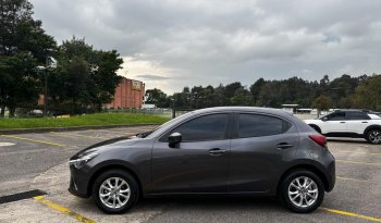 MAZDA 2 (2)TouringMT 1500CC 6AB lleno