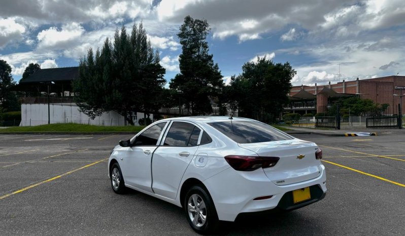 ONIX (2)LTMT 1000CC T 4P 6AB ABS lleno