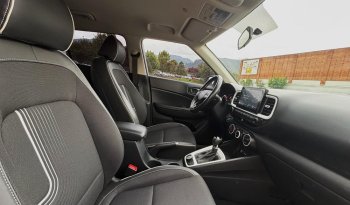 VENUE LIMITED AT 1600CC 4X2 6AB ABS R17 lleno