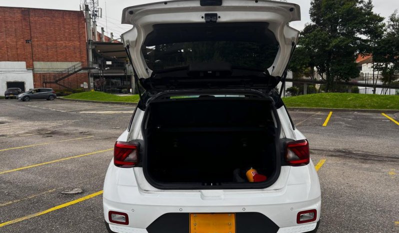 VENUE LIMITED AT 1600CC 4X2 6AB ABS R17 lleno