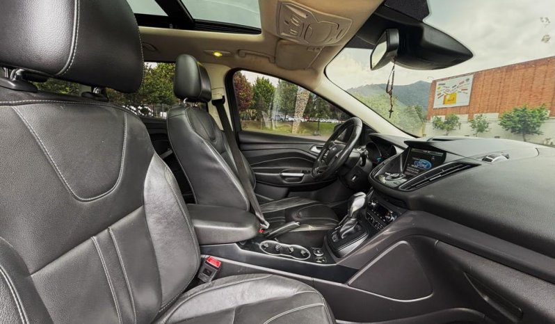 ESCAPE (3) TITANIUM TP 2000CC 4X4 lleno