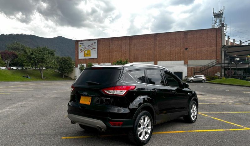 ESCAPE (3) TITANIUM TP 2000CC 4X4 lleno