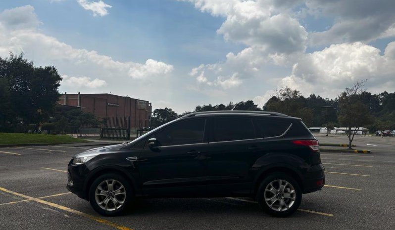 ESCAPE (3) TITANIUM TP 2000CC 4X4 lleno