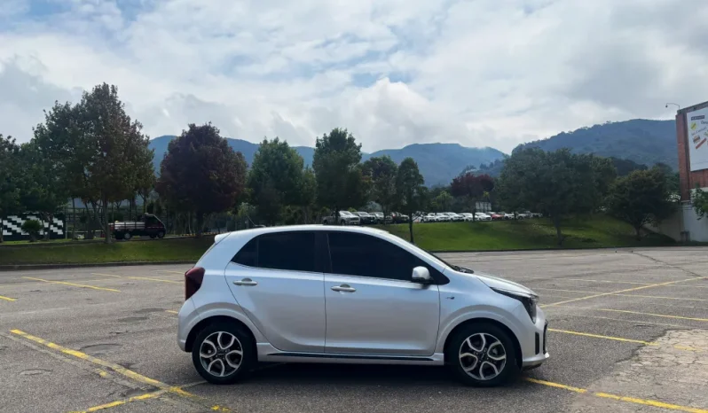 KIA KIA PICANTO (3) (FL) GT LINE AT 1250 CC 6AB ABS AA R15 lleno