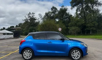SUZUKI SWIFT (4)HYBRIDMT 1200CC 5P 6AB ABS lleno