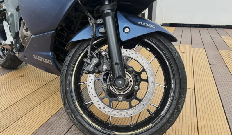 SUZUKI GIXXER SF250MT 250CC ABS lleno